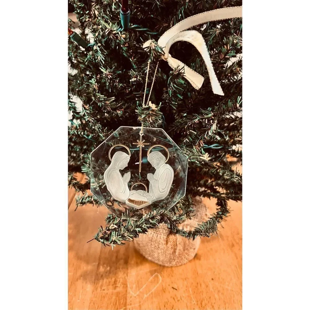 Frosted Nativity Ornament Luke 2:14 Vintage